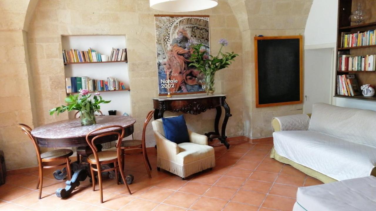Le Volte Di San Leonardo Apartment Lecce Exterior photo