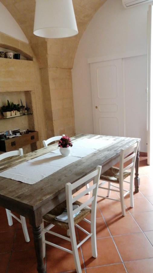 Le Volte Di San Leonardo Apartment Lecce Exterior photo